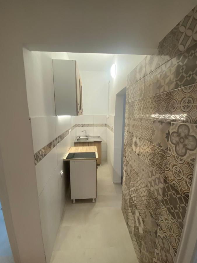 Dolce Apartman Podgorica Eksteriør billede