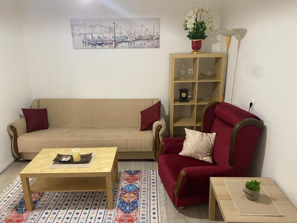 Dolce Apartman Podgorica Eksteriør billede